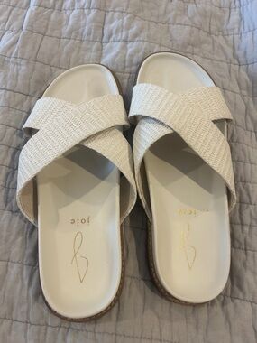 Jolie Cream Cross-Band Slide Sandals size 8.5
